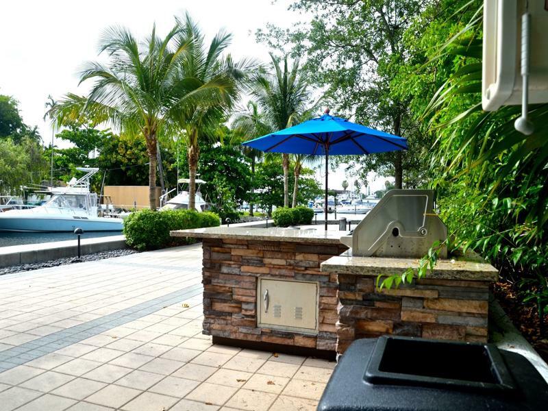Riviera Luxury Living At River Oaks Marina And Tower Miami Bagian luar foto