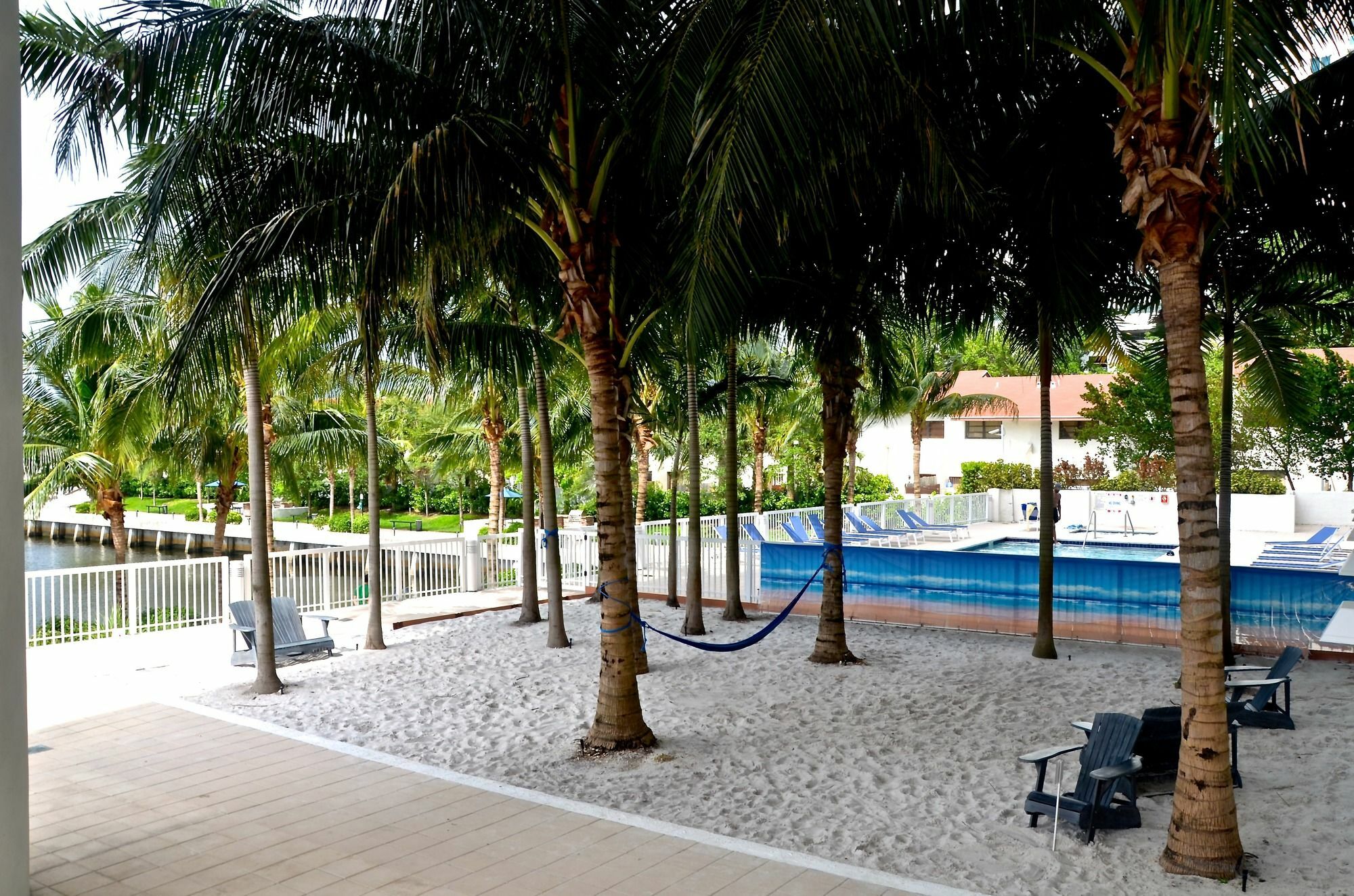 Riviera Luxury Living At River Oaks Marina And Tower Miami Bagian luar foto